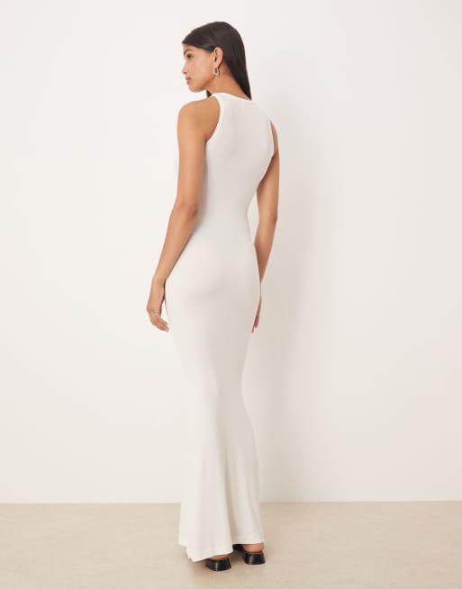 Agon Crew neck maxi dress in white, 2 of 4