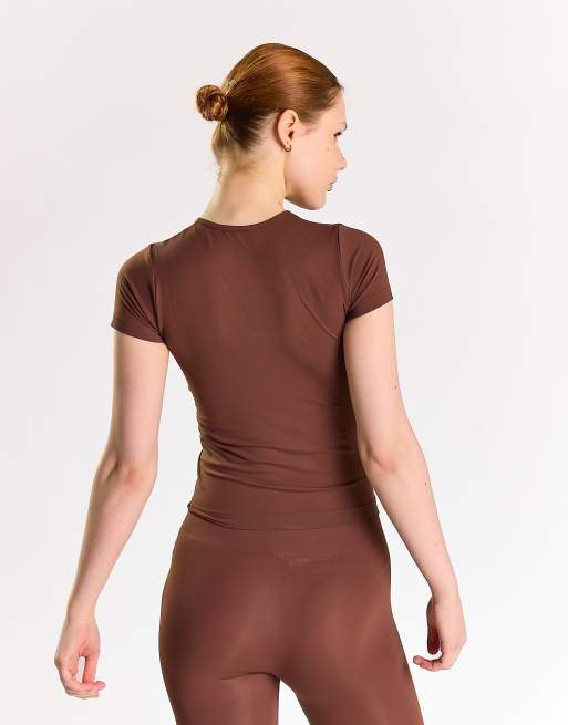 Agon Crew neck short sleeve top in coffee, 3 of 4