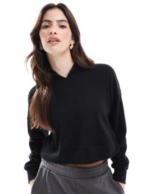 Agon Cropped hoodie in black towelling