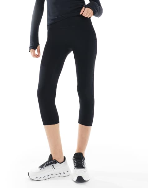 Agon Cropped leggings in black - view 1