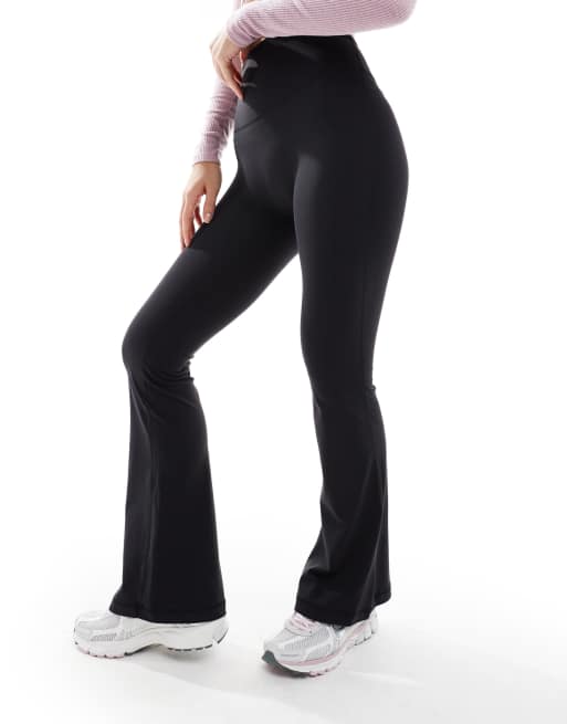 Agon Flared leggings in black, 2 of 5
