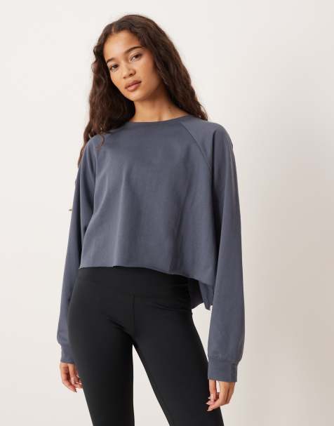 Agon Long sleeve top in dark blue