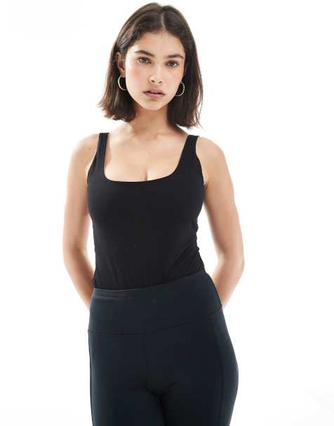 Agon Scoop-neck bodysuit in black