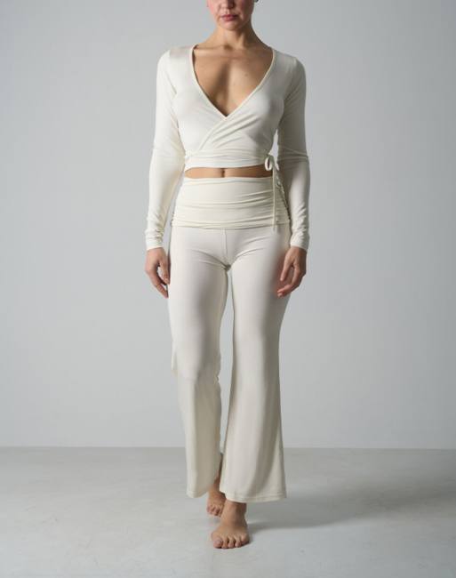 Agon Wrap long sleeve top & flare legging lounge set in cream, 2 of 3