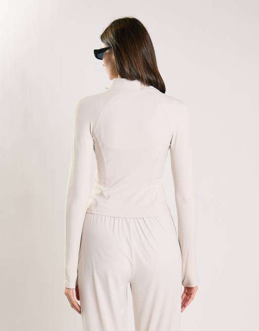 Agon Zip-up active jacket in cream, 2 of 4