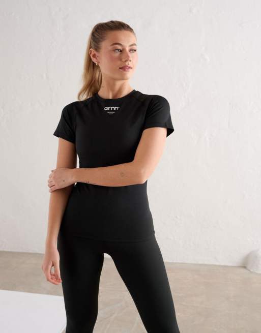 Aim'n - Black Edge Core - T-shirt met korte mouwen in zwart