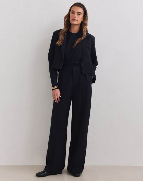 Aim'n Black luxe relaxed tailored pants in black