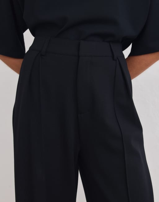 Aim'n Black luxe relaxed tailored pants in black, 3 of 4