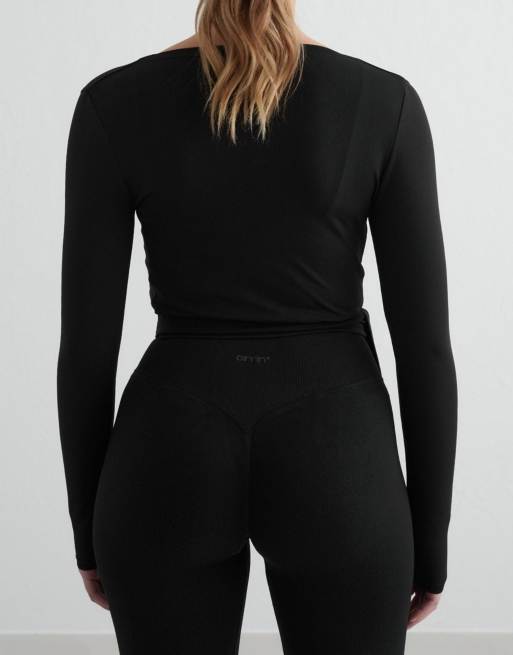 Aim'n Black shape seamless wrap long sleeve in black, 2 of 4