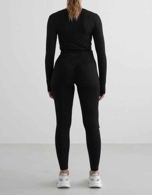 Aim'n Black shape seamless wrap long sleeve in black, 4 of 4