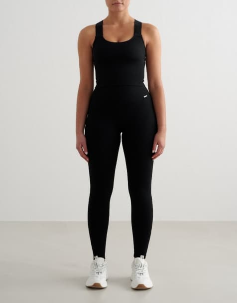 Aim'n - Brassière de sport maintien renforcé en tissu côtelé sans coutures - Noir - view 1