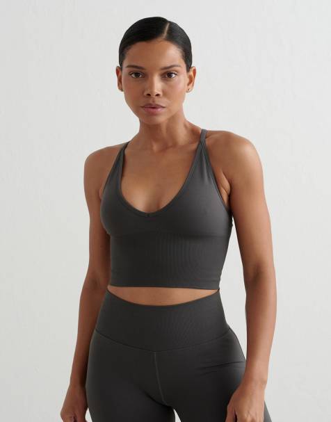 Aim'n - Brassière de sport sans coutures effet sculptant avec bretelles croisées dans le dos - Gris - view 1