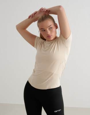 Aim'n Café au lait soft basic short sleeve in beige-Neutral