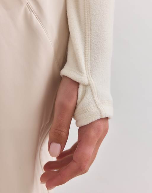 Aim'n chaqueta de forro polar elástico con cremallera en crema, 3 de 4