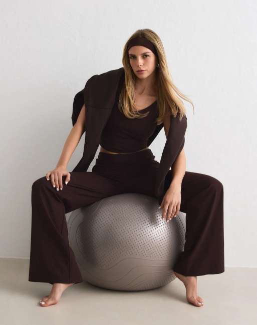 Aim'n Chocolate sense tall pants in chocolate, 2 of 4
