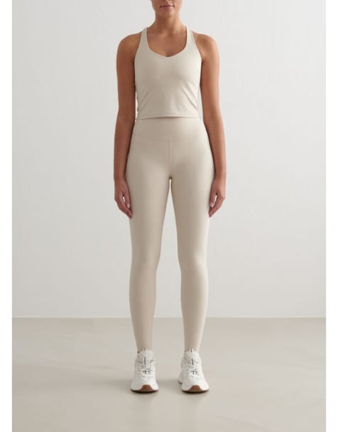 Aim'n - Corrigerende panty in kleikleur - view 1