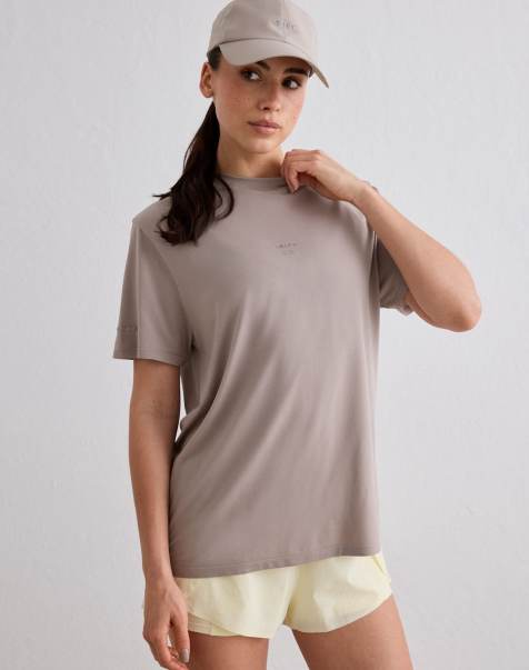 Aim'n Dark clay le run seamless running t-shirt in dark clay - view 1