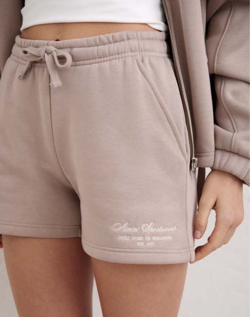 Aim'n Dark clay script sweat shorts in dark clay, 2 of 4