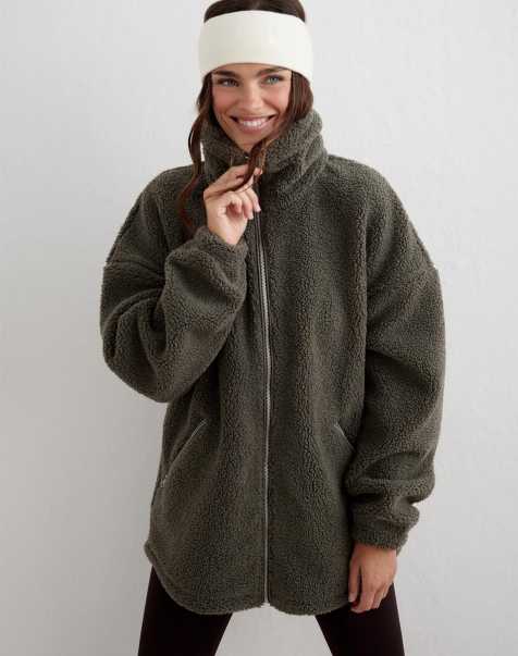 Aim'n Dark ivy pile jacket in dark ivy - view 1