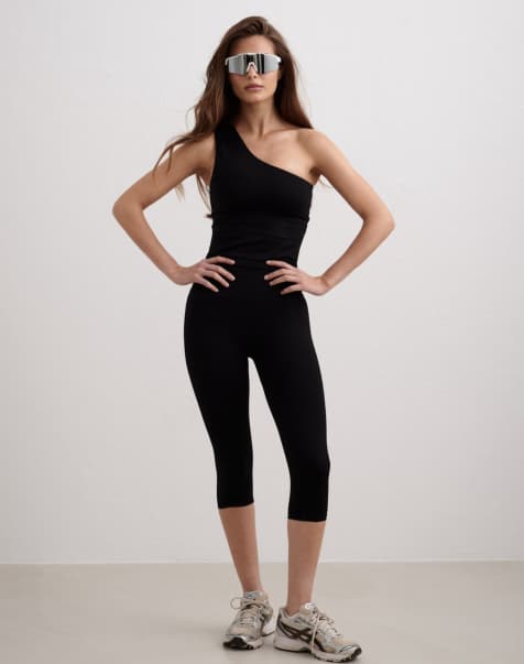 Aim'n – Formende, nahtlose 3/4-Leggings in Schwarz - view 1