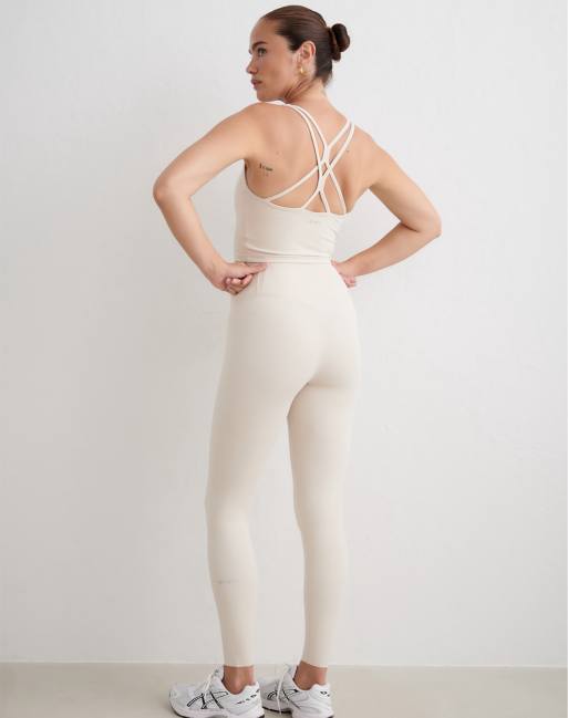 Aim'n - Formgivende sandfarvede tights, 2 af 4