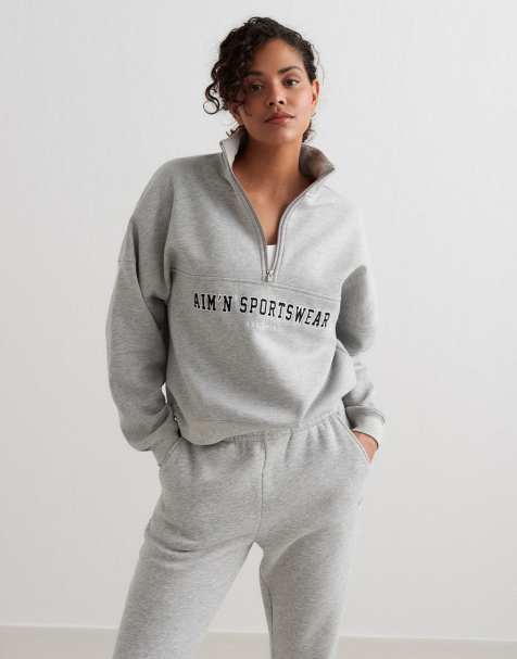Aim'n - Gråmeleret sweatshirt med halv lynlås og college-print - view 1