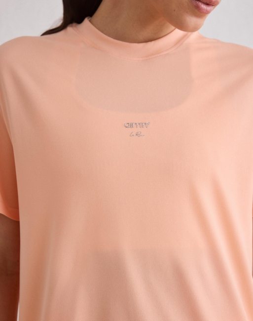 Aim'n - Le Run - Ferskenfarvet sømløs løbe-T-shirt, 2 af 4