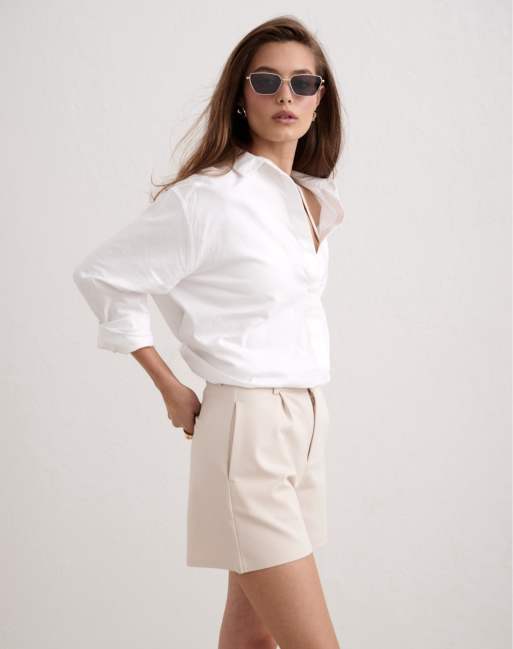 Aim'n - Luxe - Pantalones cortos color arena estilo bermudas