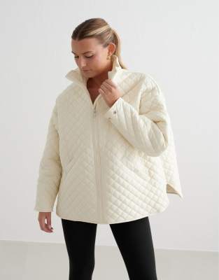 Aim'n - Oversize-Steppjacke in Mandelweiß