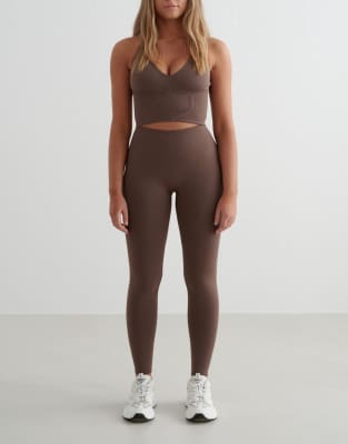 Aim'n Petite - Nahtlose, figurformende Leggings in Macchiato-Braun