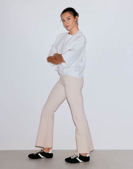 Aim'n - Sand - Luxe kick flare-legging in beige, 3 van 4