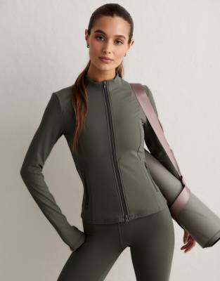 Aim'n - Sense - Jacke in Efeugrün mit Reißverschluss