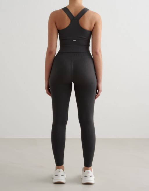 Aim'n – Shadow – Geripptes, nahtloses Bustier in Grau mit starker Stützfunktion, 2 von 4