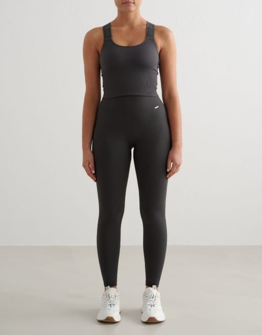 Aim'n – Shadow – Geripptes, nahtloses Bustier in Grau mit starker Stützfunktion, 4 von 4