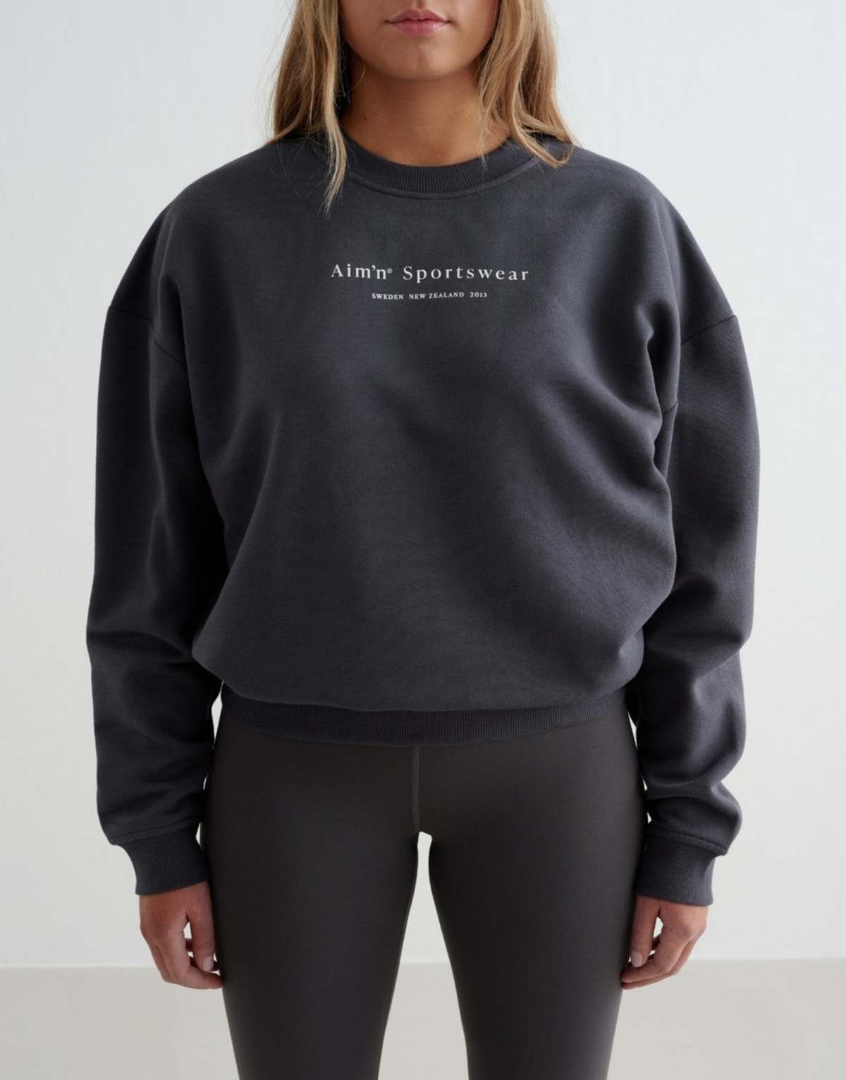 Aim'n Shadow grey serif sweatshirt in grey