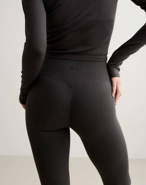 Aim'n Shadow grey shape seamless tall tights in shadow grey, 3 of 4