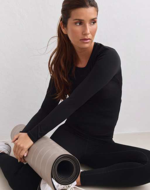 Aim'n sort soft basic top med rund hals og lange ærmer, 4 af 4