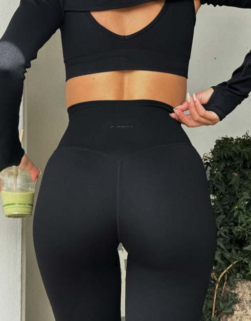 Aim'n - Vormgevende naadloze panty in zwart, 2 van 4