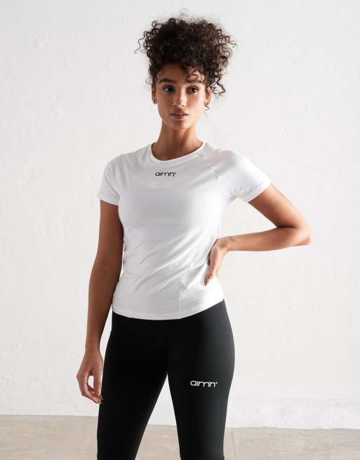 Aim'n - Zacht basic T-shirt met korte mouwen in wit