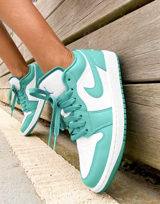 Air - Jordan 1 Low - Sneakers in wit en turkoois