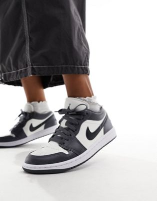 Air Jordan 1 low trainers in off white and dark grey