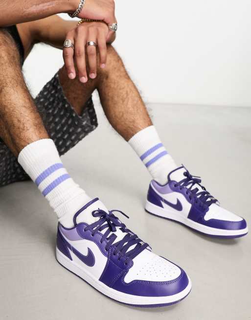 Nike air jordan 1 low trainer best sale in white and purple