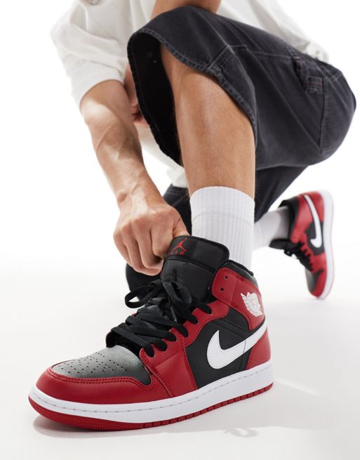 Air Jordan – 1 Mid – Czarno-czerwone buty sportowe