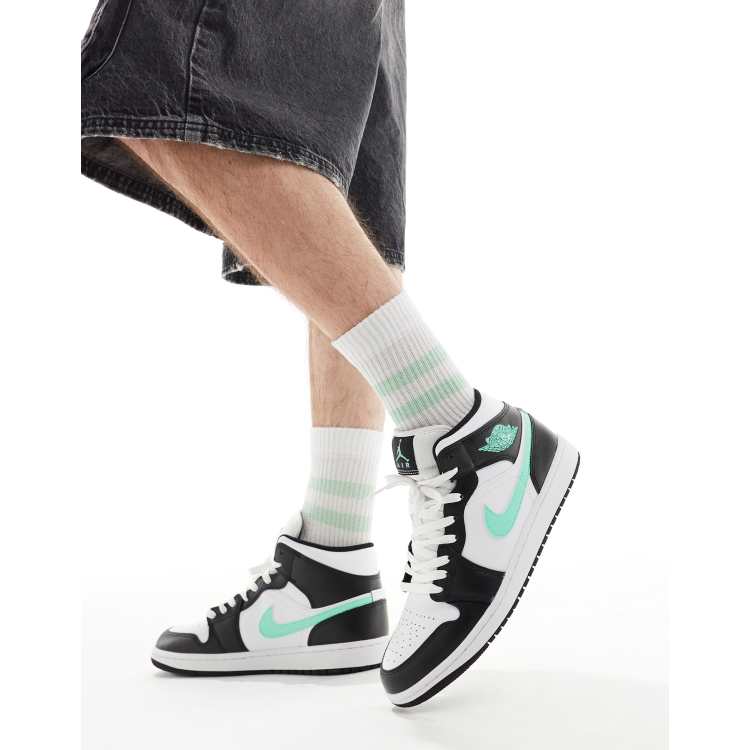 Air Jordan Mid Halfhoge sneakers in wit, zwart en groen ASOS