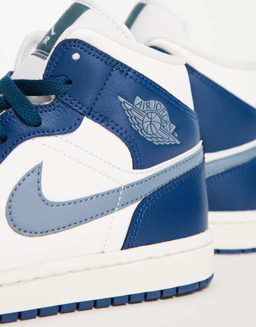 Air Jordan – 1 Mid – Mörkblå och ljusblå sneakers, 3 av 4