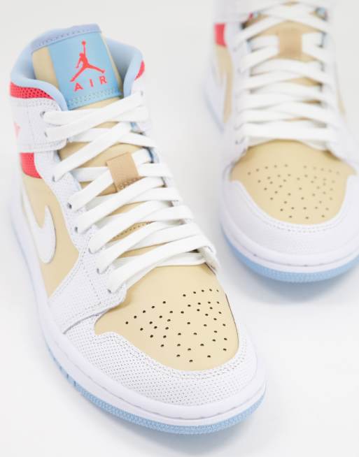 Air Jordan 1 Mid SE trainers in white peach and pink, 2 of 4