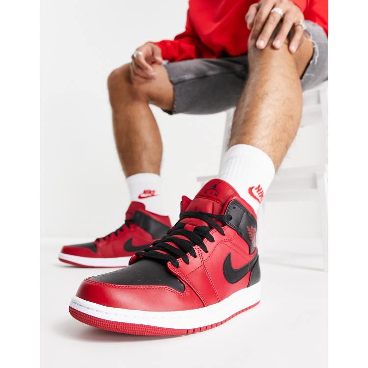 Jordan 1 bianche rosse sale e nere