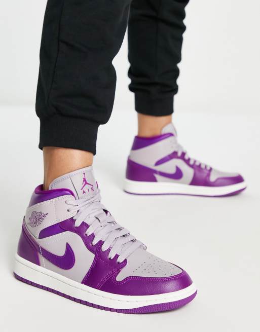 Air Jordan 1 Mid Sneakers in paarse mix