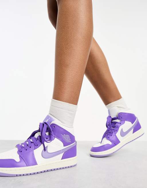 Air Jordan 1 Mid trainers in action grape and navy