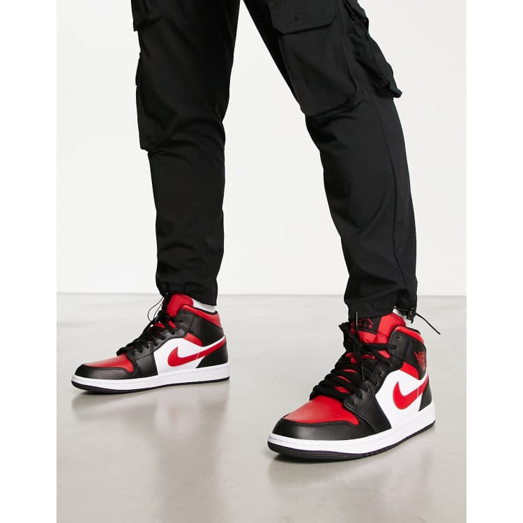 Air jordan 1 mid trainers in black and red sale